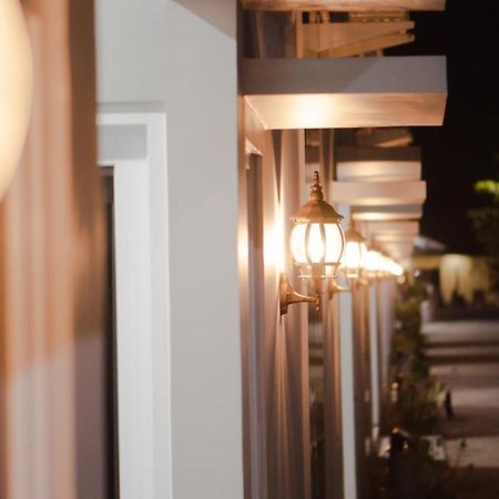 Sitiinggil Guest House Syariah Tegal Kültér fotó