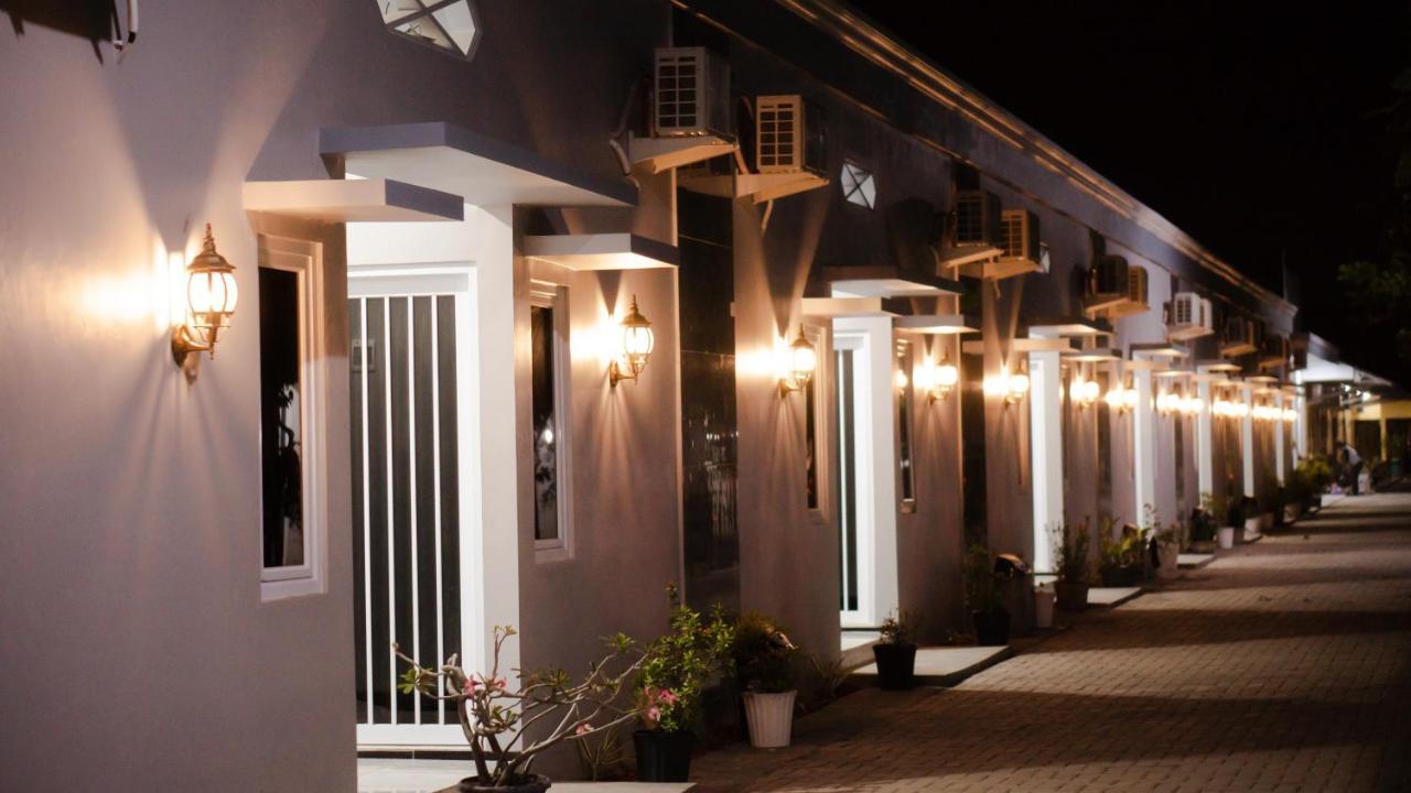 Sitiinggil Guest House Syariah Tegal Kültér fotó