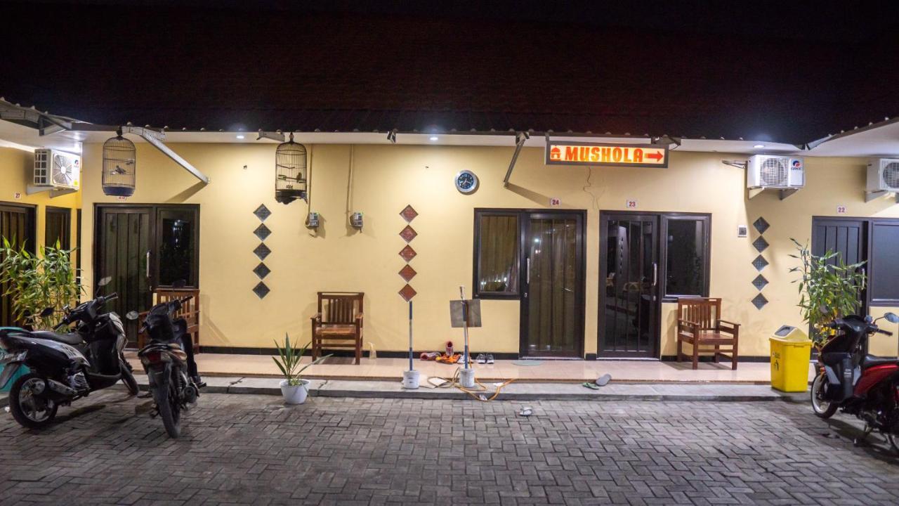 Sitiinggil Guest House Syariah Tegal Kültér fotó